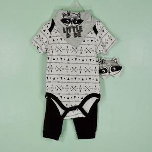 Raccoon Onesie, Pants & Bib 3piece boys 6-9 months